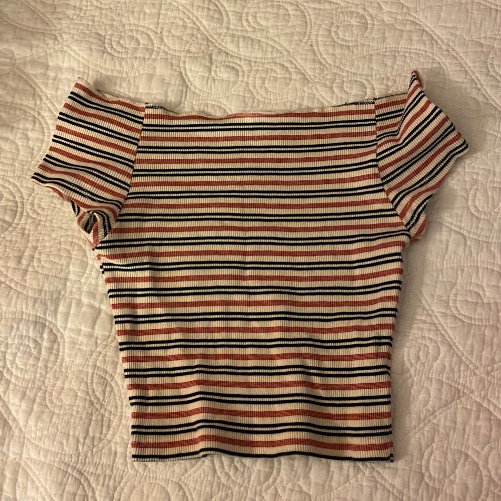 BRANDY MELVILLE OFF THE SHOULDER